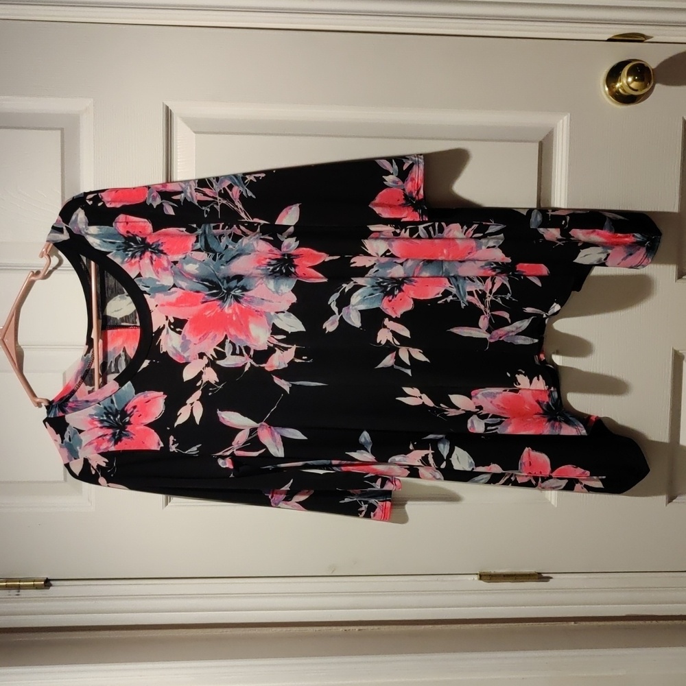 Black shark bite with  hot pink flowers top.